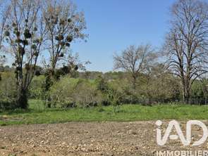 Vente Terrain 701 m&sup2;Saint-Simon-de-Bordes