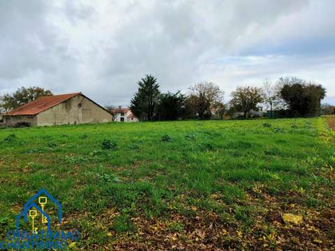 Vente de terrain Sainte-Hermine 85