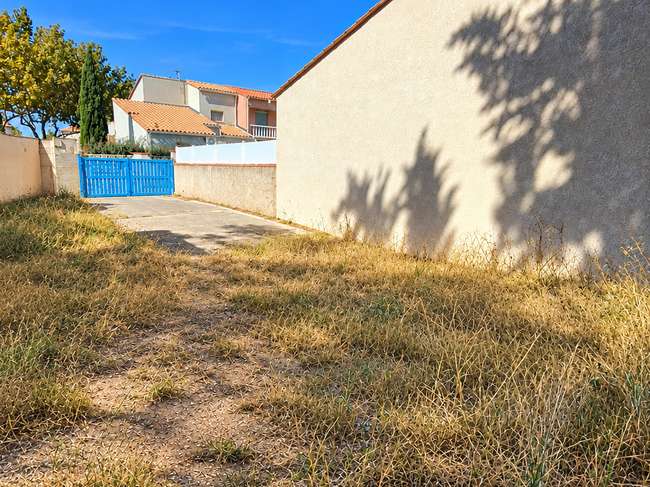 Terrain 168 m² · à Sainte-Marie-la-Mer · 168 m² · 107 000 €