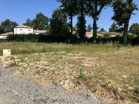 Vente de terrain Sainte-Pazanne 44