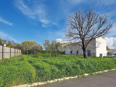 Vente de terrain Salles-sur-Mer 17