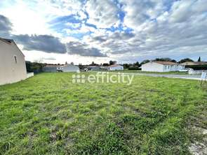 Vente Terrain 1039 m&sup2;Sauzé-Vaussais