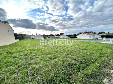 Vente de terrain Sauzé-Vaussais 79