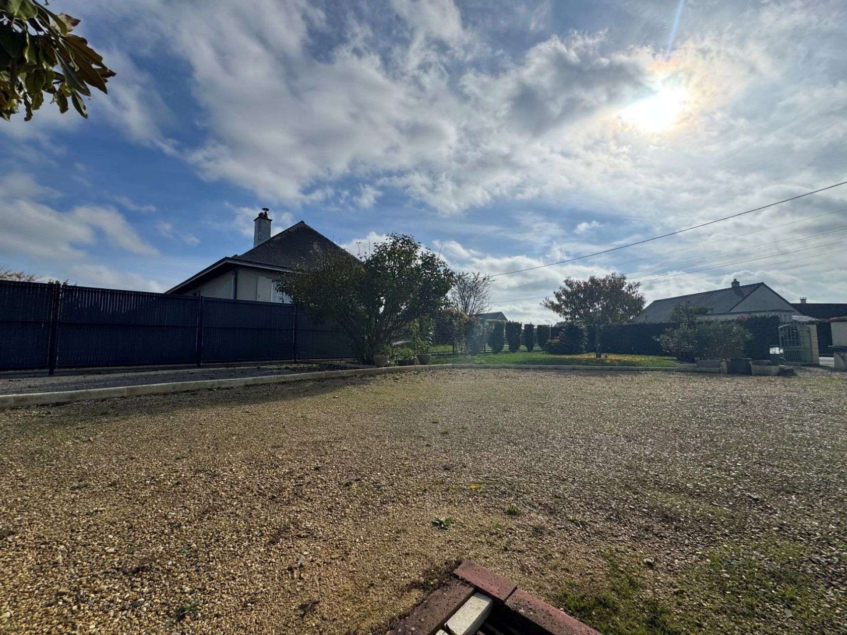Vente Terrain à Seiches-sur-le-Loir (49140) : à vendre / Seiches-sur-le