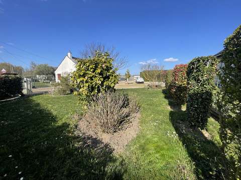 Vente de terrain Seiches-sur-le-Loir 49
