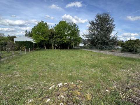Vente de terrain Seiches-sur-le-Loir 49