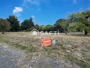 Vente Terrain 600 m&sup2;Tiercé
