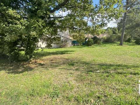 Vente de terrain Trets 13