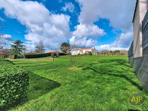 Vente de terrain Vieillevigne 44