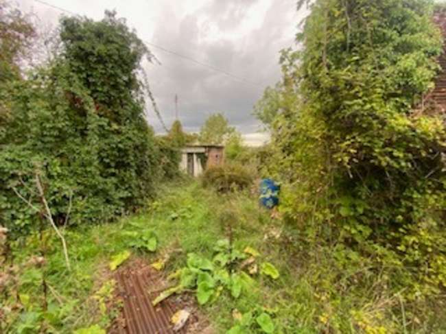 Terrain 2436 m² · à Vimoutiers · 2 436 m² · 39 200 €